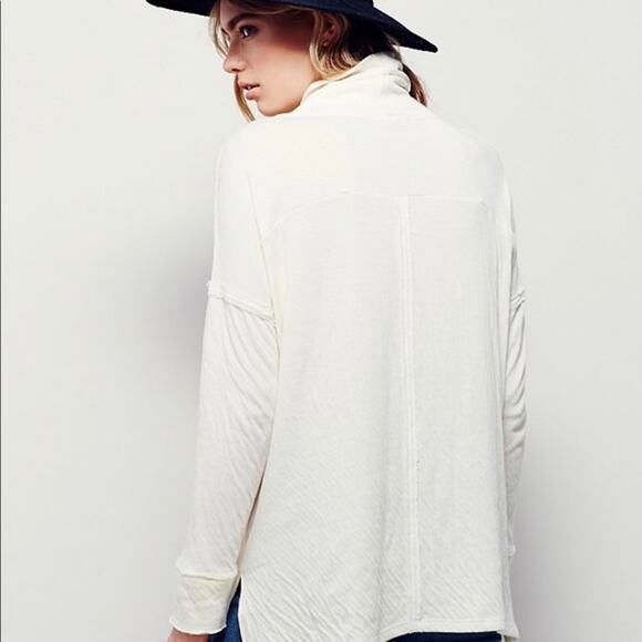 Free People Ivory Cream Long Flight Turtleneck Pullover Top - Picture 1 of 5
